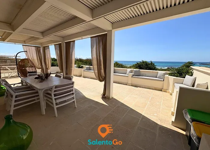Πανσιόν Stanze Del Conte A By Salentogo 3*