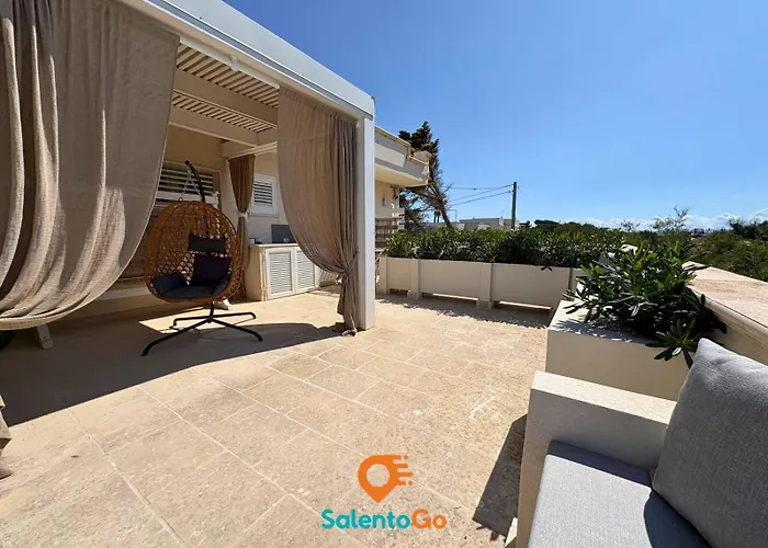 Πανσιόν Stanze Del Conte A By Salentogo 3*